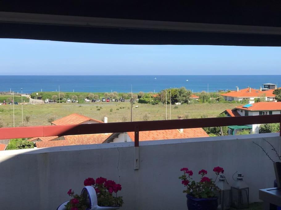 Bel Appartement Tout Confort En Bord Des Plages Англе Екстериор снимка
