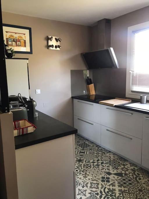 Bel Appartement Tout Confort En Bord Des Plages Англе Екстериор снимка